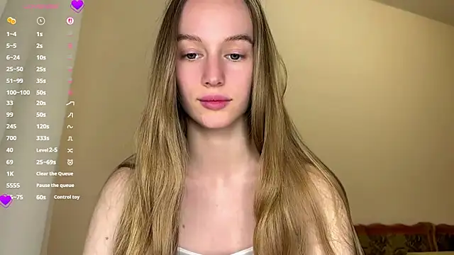 Snapshot of Viktoria_Vibes chatting on 06-04-26, 07:20 Viktoria Vibes online show from 06-04-26, 07:20