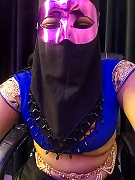 Snapshot of Queen_adaa chatting on 02-24-26, 04:38 Queen adaa online show from 02-24-26, 04:38