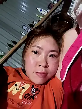 Yiyoongg online show from 03-31-26, 11:16