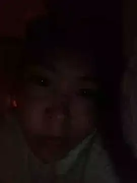Yiyoongg online show from 06-18-26, 11:42