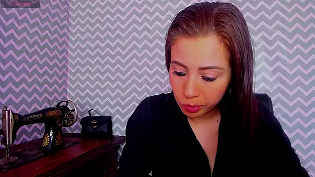 Snapshot of hanna_hell_ chatting on 03-14-26, 04:12 hanna hell online show from 03-14-26, 04:12