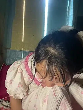 Snapshot of Lucky-baby077 chatting on 03-24-26, 07:02 Lucky-baby077 online show from 03-24-26, 07:02