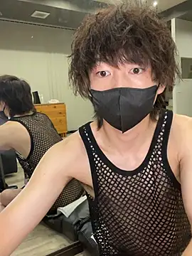 Snapshot of --ha-ru-- chatting on 06-13-26, 11:19 --ha-ru-- online show from 06-13-26, 11:19