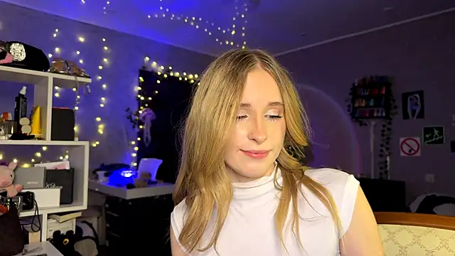 amily sunray online show from 04-16-26, 09:39