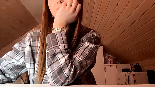 Snapshot of TessSamul chatting on 03-24-26, 01:38 TessSamul online show from 03-24-26, 01:38