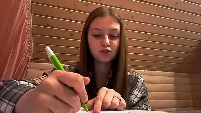 Snapshot of TessSamul chatting on 04-09-26, 08:14 TessSamul online show from 04-09-26, 08:14