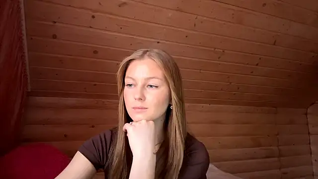 Snapshot of TessSamul chatting on 05-17-26, 04:14 TessSamul online show from 05-17-26, 04:14