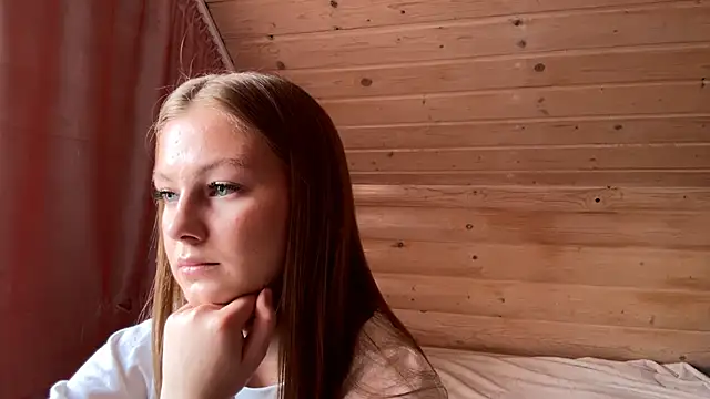 Snapshot of TessSamul chatting on 05-28-26, 03:09 TessSamul online show from 05-28-26, 03:09