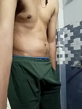 Snapshot of hotyboy_89 chatting on 04-07-26, 01:17 hotyboy 89 online show from 04-07-26, 01:17
