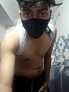 Snapshot of hotyboy_89 chatting on 05-14-26, 04:14 hotyboy 89 online show from 05-14-26, 04:14