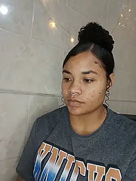 BrianaSweetxxx online show from 05-29-26, 03:37