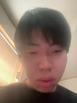 Snapshot of hibi0875 chatting on 02-20-26, 03:25 hibi0875 online show from 02-20-26, 03:25