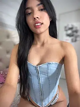 jadelaurent online show from 07-05-26, 12:50