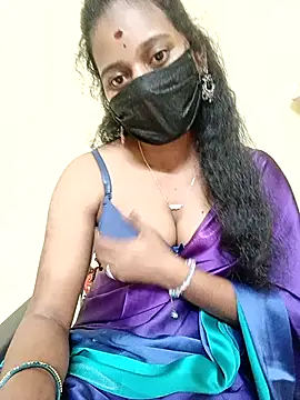 Snapshot of manu_sexy_ chatting on 07-11-26, 06:32 manu sexy online show from 07-11-26, 06:32
