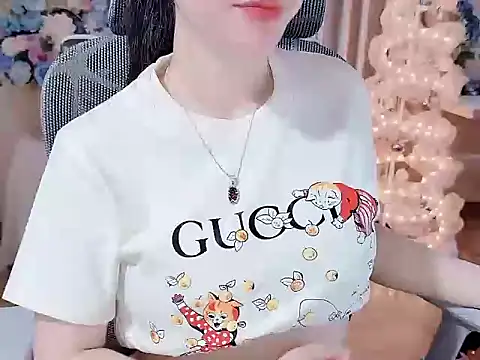 Agnelyn    online show from 07-06-26, 11:40