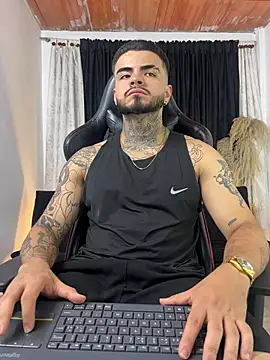 Benjii Carter1 online show from 04-14-26, 02:06