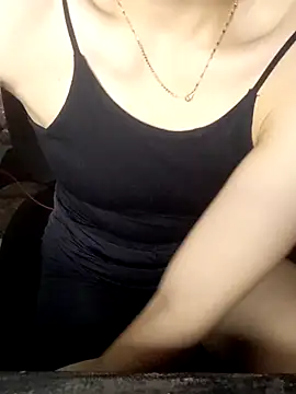 Lavi sexy07 online show from 04-22-26, 03:13