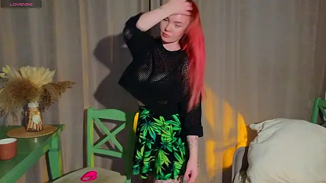 Snapshot of tendersea0 chatting on 02-10-26, 05:00 tendersea0 online show from 02-10-26, 05:00