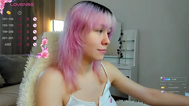 EmilyTrase online show from 06-08-26, 01:28