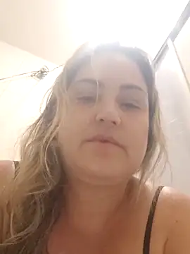 Snapshot of Julia2027 chatting on 03-05-26, 08:10 Julia2027 online show from 03-05-26, 08:10