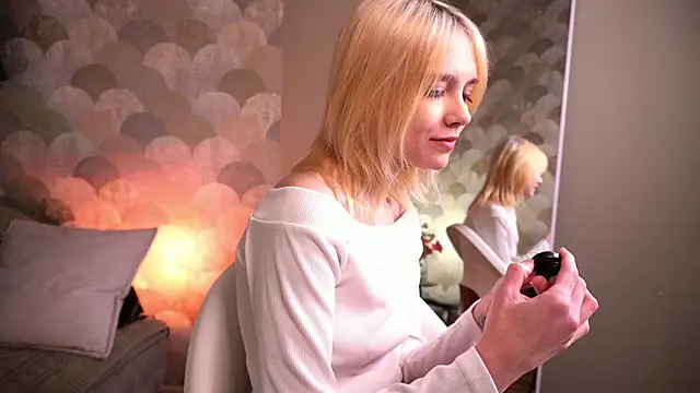 wow angel online show from 02-20-26, 05:48