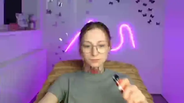 Esmi Winter online show from 03-23-26, 12:20