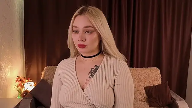 Snapshot of lucyirl chatting on 03-14-26, 05:07 lucyirl online show from 03-14-26, 05:07