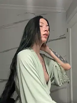 Karmenlovex online show from 04-21-26, 08:55