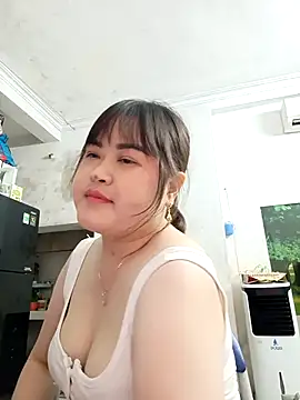 Kee-kimlee online show from 04-10-26, 02:00