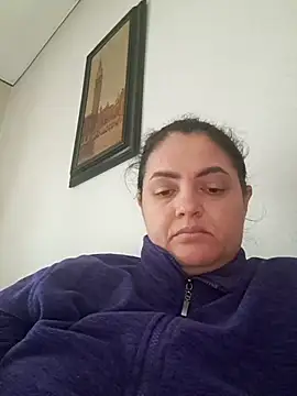 Snapshot of Sony28v chatting on 05-15-26, 06:31 Sony28v online show from 05-15-26, 06:31