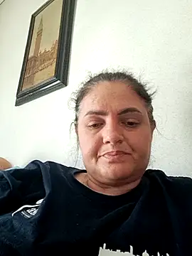Snapshot of Sony28v chatting on 05-31-26, 06:53 Sony28v online show from 05-31-26, 06:53