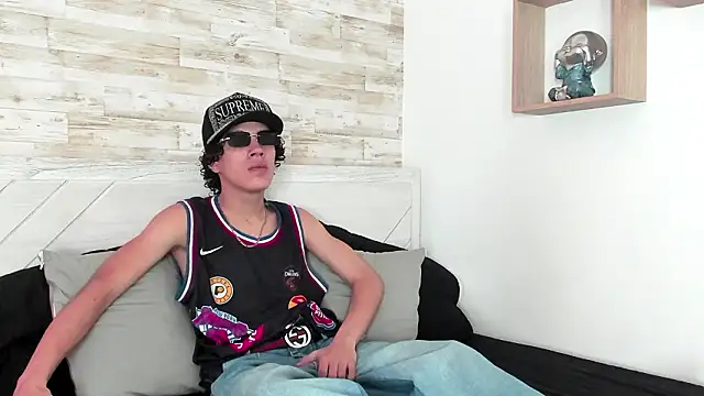 Jordi Cooper online show from 02-21-26, 04:02