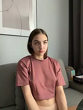  Patricia P online show from 04-18-26, 04:16