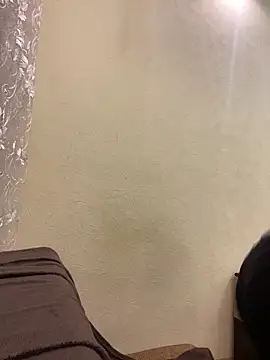 MilaKis online show from 02-12-26, 06:25