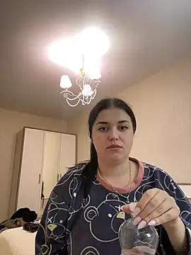 MilaKis online show from 02-18-26, 07:10