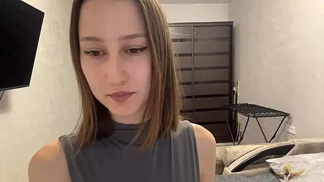 Snapshot of VickieKush chatting on 07-27-26, 07:04 VickieKush online show from 07-27-26, 07:04