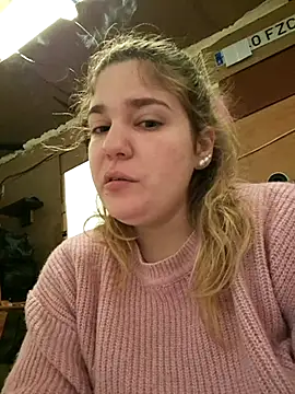 Dulcexpecado online show from 03-18-26, 01:25