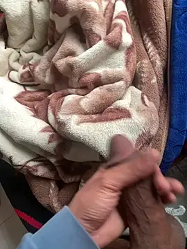 Snapshot of casaouisexy chatting on 03-17-26, 03:59 casaouisexy online show from 03-17-26, 03:59