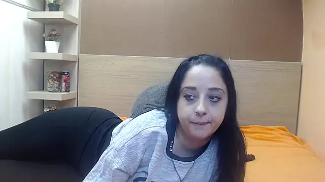 PinkyTwerkyX online show from 02-17-25, 03:09