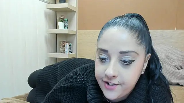 Snapshot of PinkyTwerkyX chatting on 05-17-26, 12:12 PinkyTwerkyX online show from 05-17-26, 12:12