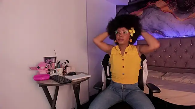 CataleyaMoon  online show from 04-20-26, 07:48