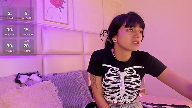 Xara u online show from 04-21-26, 08:01