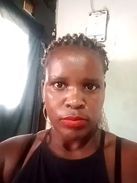 Snapshot of MrsTrina chatting on 02-13-26, 02:35 MrsTrina online show from 02-13-26, 02:35