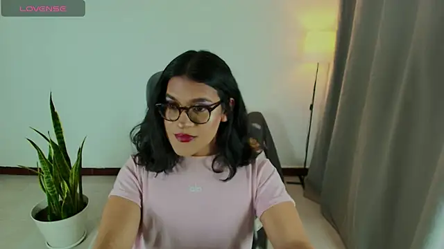 Snapshot of succubus_Vitta chatting on 06-22-26, 09:56 succubus Vitta online show from 06-22-26, 09:56