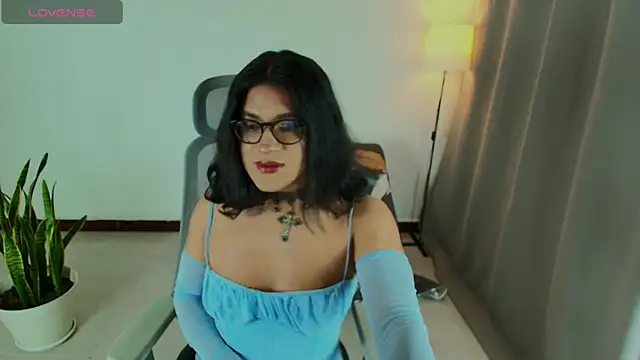 Snapshot of succubus_Vitta chatting on 07-09-26, 01:20 succubus Vitta online show from 07-09-26, 01:20