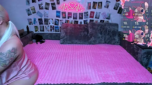 x Ulya1cutex online show from 03-28-26, 02:05