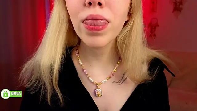 Rochelle kitty online show from 03-29-26, 03:34