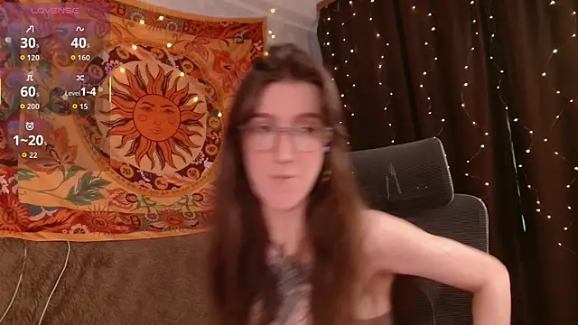 lolami  online show from 04-07-26, 07:42