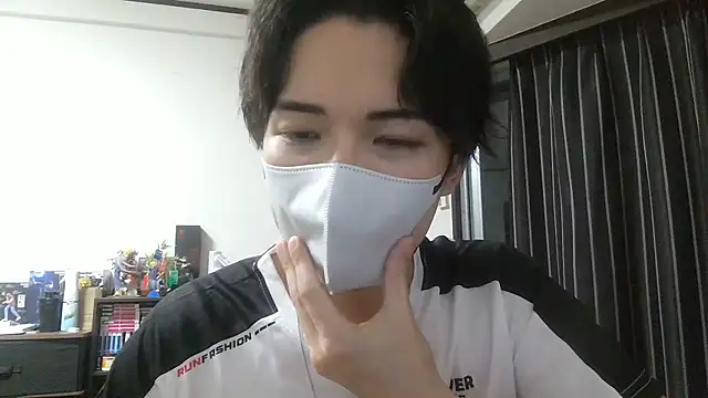 raitokun5555 online show from 07-08-26, 12:09
