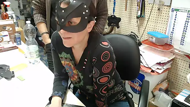 CpLauraMauro online show from 04-23-26, 12:29